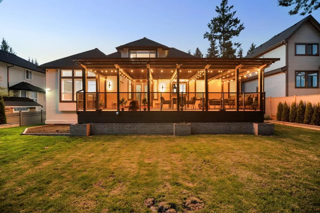 Glen Real Estate Banner